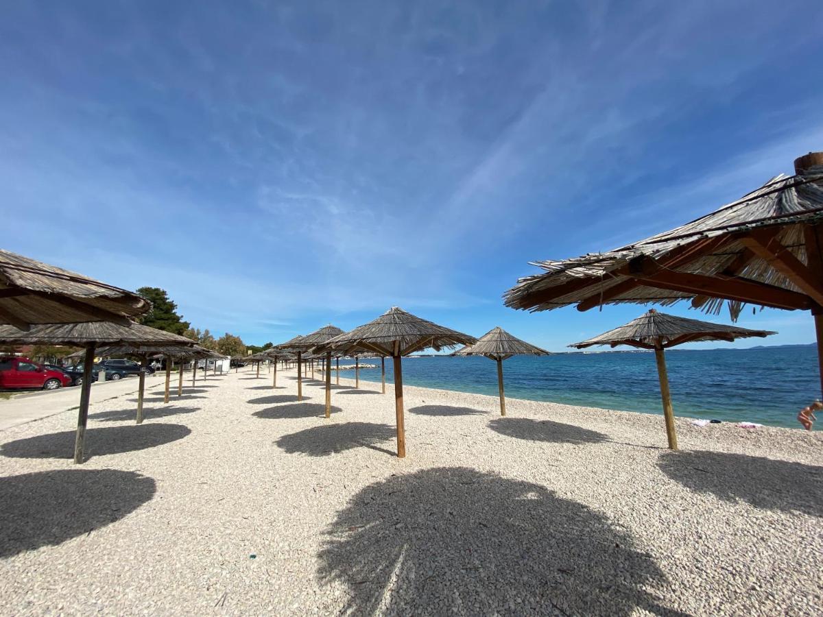 Apartmani Villa Adriatic Vir Dış mekan fotoğraf