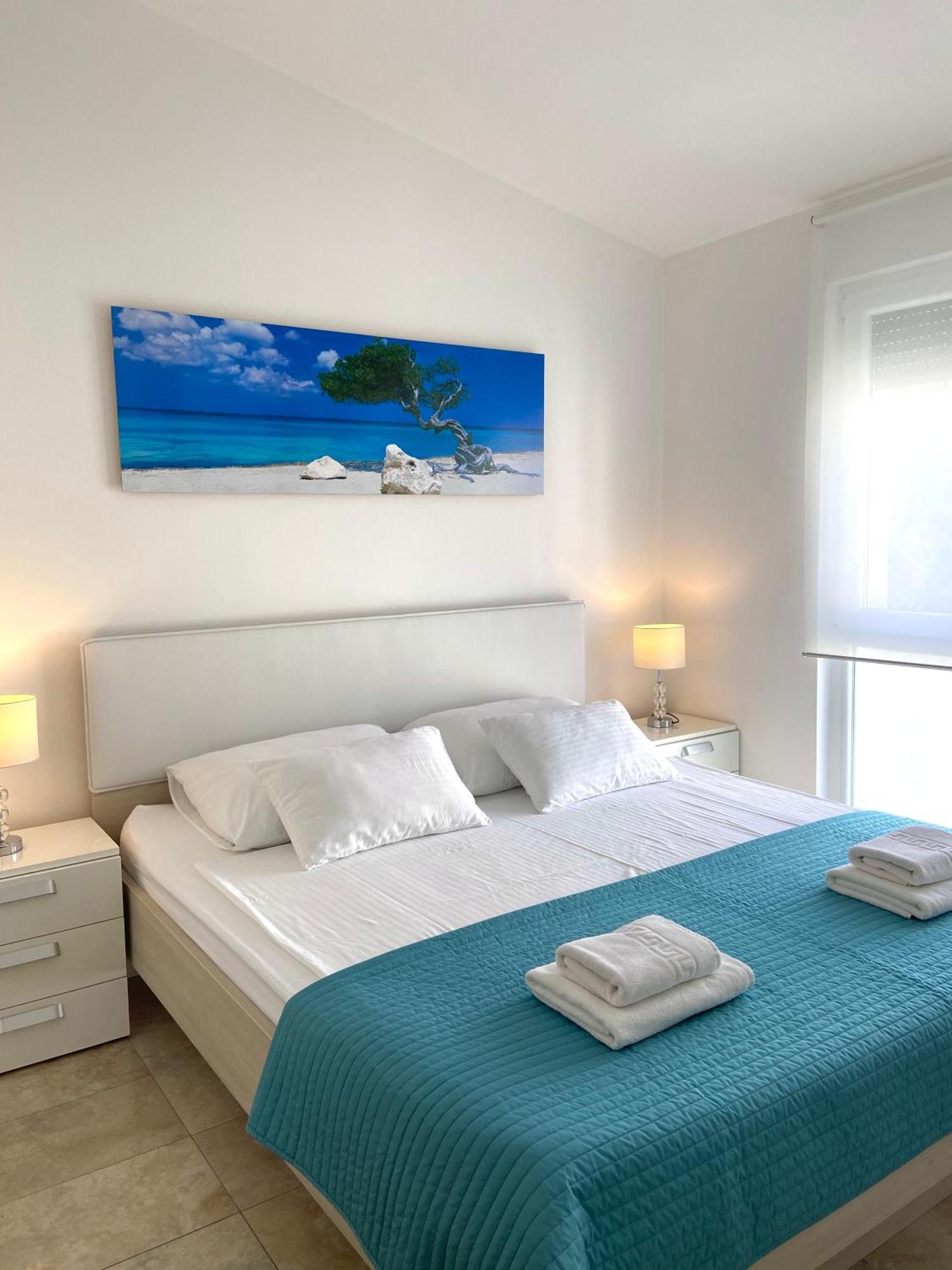 Apartmani Villa Adriatic Vir Dış mekan fotoğraf