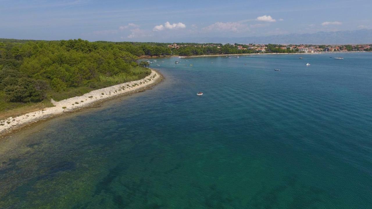 Apartmani Villa Adriatic Vir Dış mekan fotoğraf
